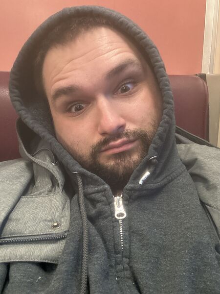 File:Unhinged on the train.jpg